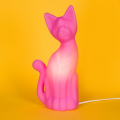 Luminária de Mesa Decorativa Gato Magrelo Rosa Usare 110/220v