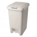 Lixeira Click Pedal 20 litros Branca 25X34X43cm Ou Martiplast