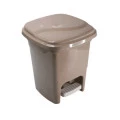 Lixeira com Pedal 15 litros Quadrada Fendi Plasvale